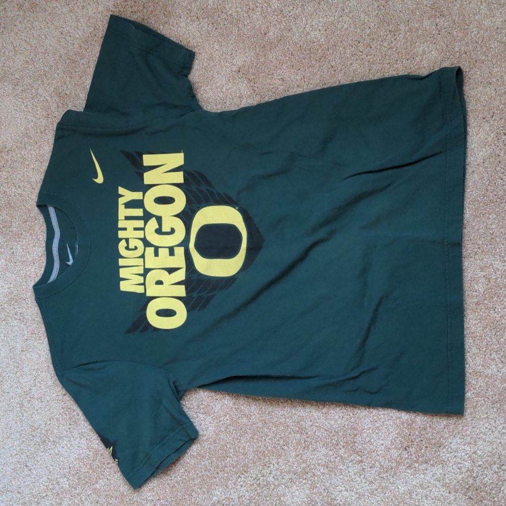 NIKE Oregon University Shirt